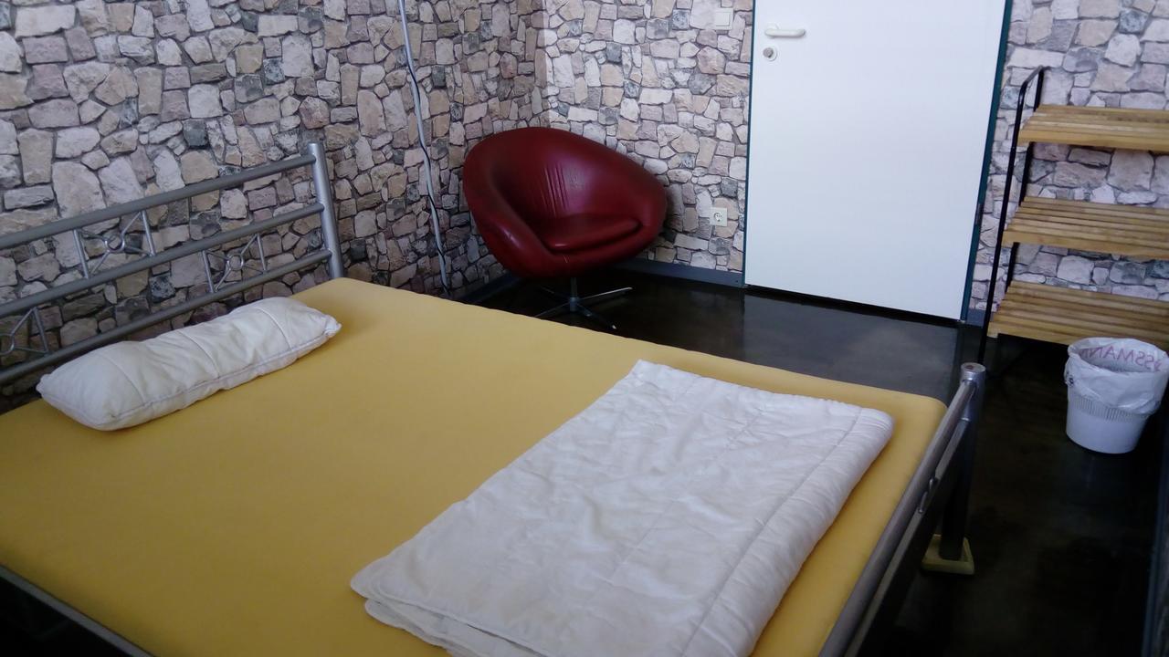 オスナブリュック Penthouse Backpackersホステル エクステリア 写真